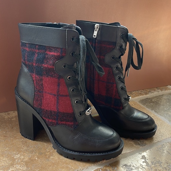 COACH, SPECIAL EDITION combat boot, size 9 - Picture 2 of 5